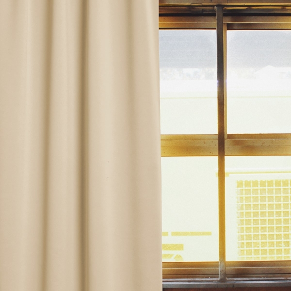 Zasłona zaciemniająca na taśmie marszczącej Blackout Uni