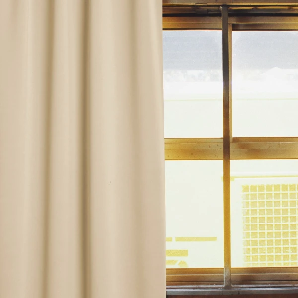 Zasłona zaciemniająca na taśmie marszczącej Blackout Uni