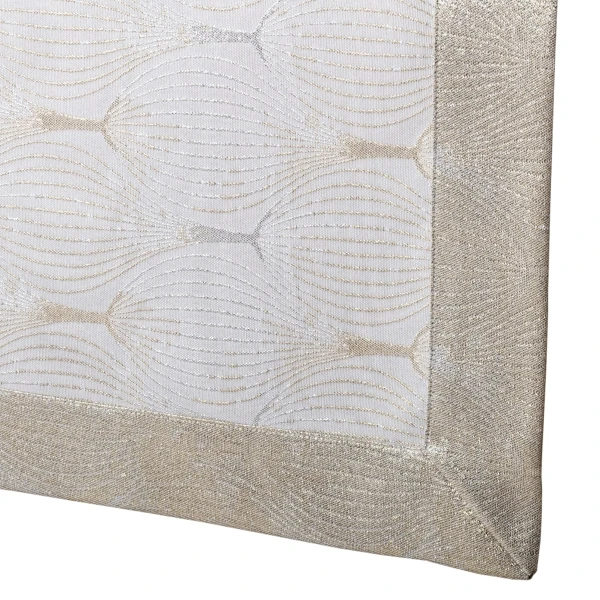 Elegancki Bieżnik Plamoodporny Kremowo-Złoto-Srebrny – M