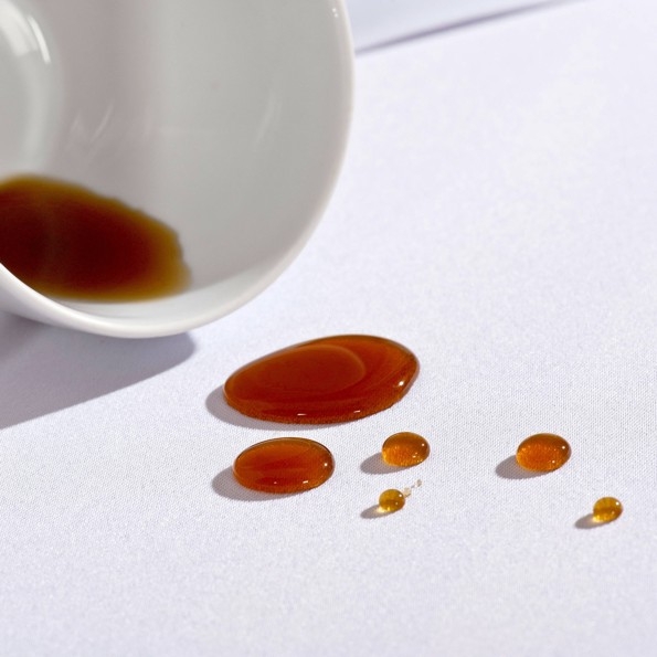 Obrus z lamówką Aurora 2000 biały + lamówka srebrny brok